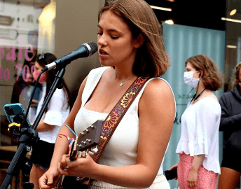 Allie Sherlock Net Worth